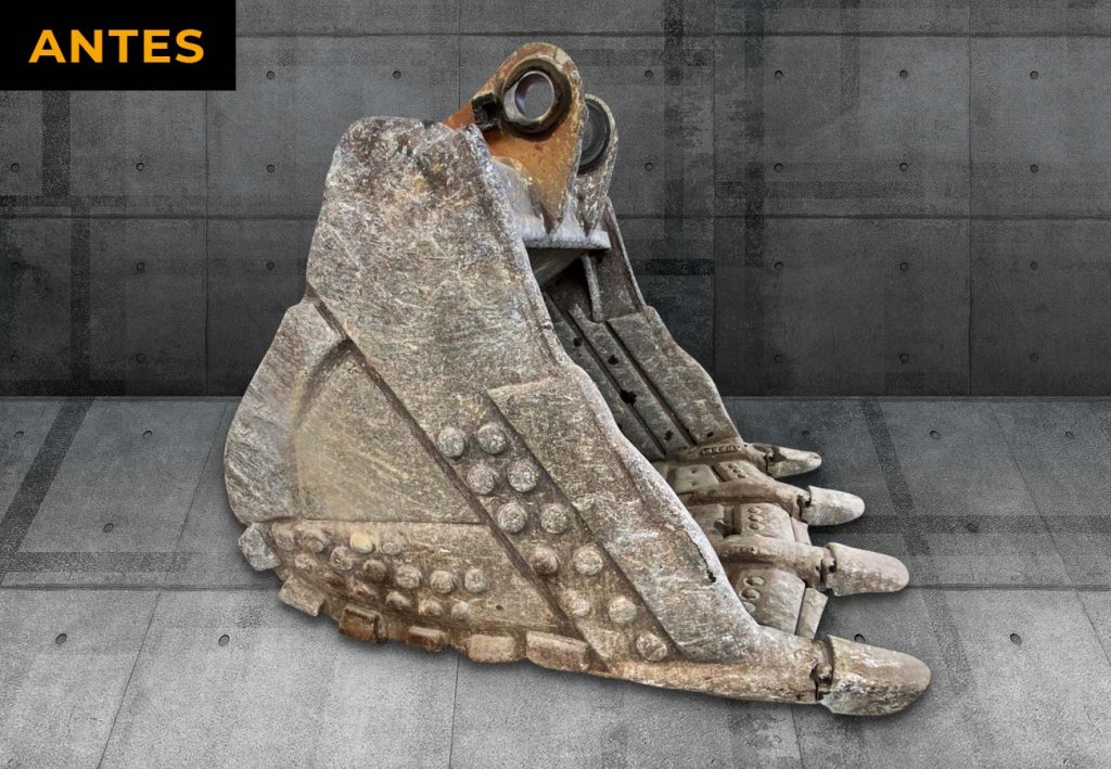 EXCAVADORA-CAT-374-antes